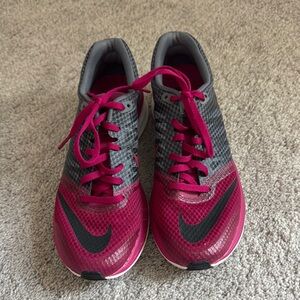 Nike Women's Lunarleon Pink and Gray Running Shoes size 7